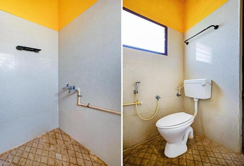 Отель Spot On 68901 Prakash Lodge