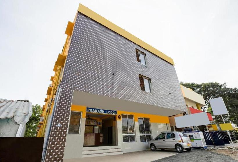 Отель Spot On 68901 Prakash Lodge