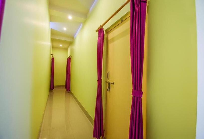 בית מלון כפרי Spot On 69142 Srijani Guest House