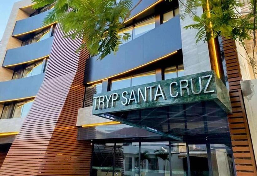 Отель Tryp By Wyndham Santa Cruz