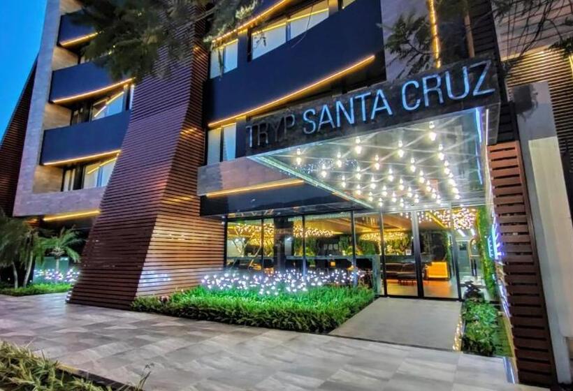 Отель Tryp By Wyndham Santa Cruz
