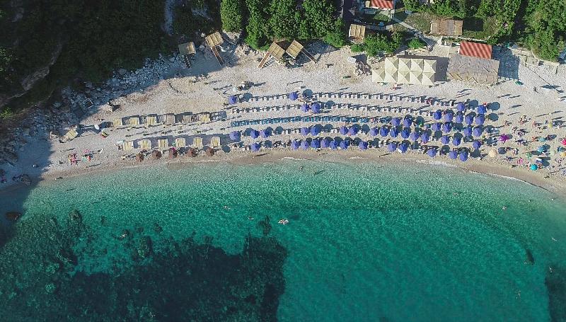 هتل Vivid Blue Serenity Resort