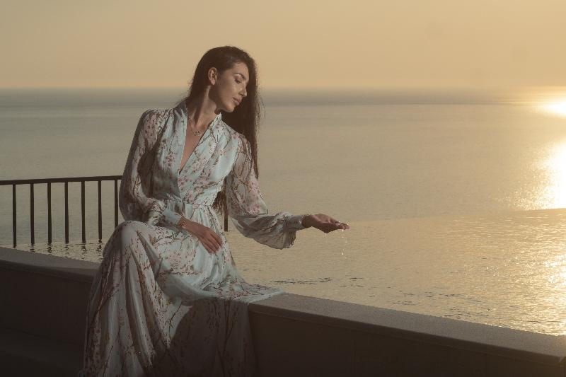 هتل Vivid Blue Serenity Resort