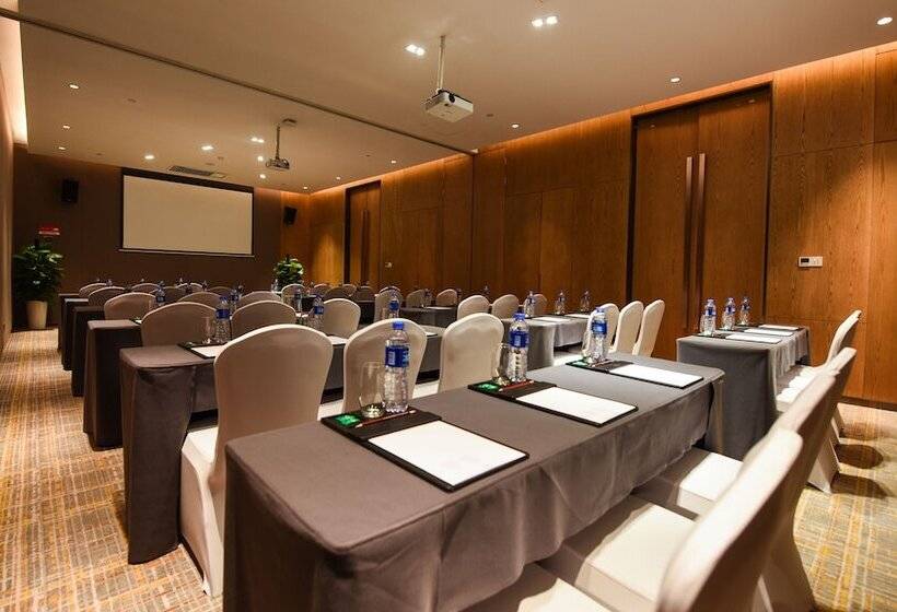 Novotel Zhengzhou Airport