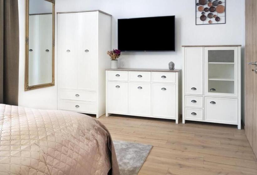 پانسیون Casa Perla