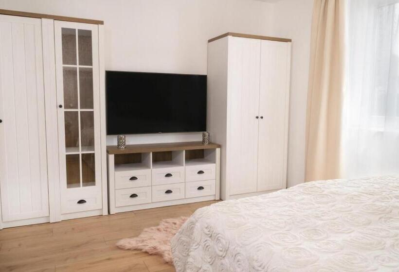 پانسیون Casa Perla