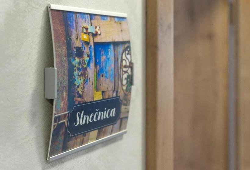 پانسیون Casa Perla