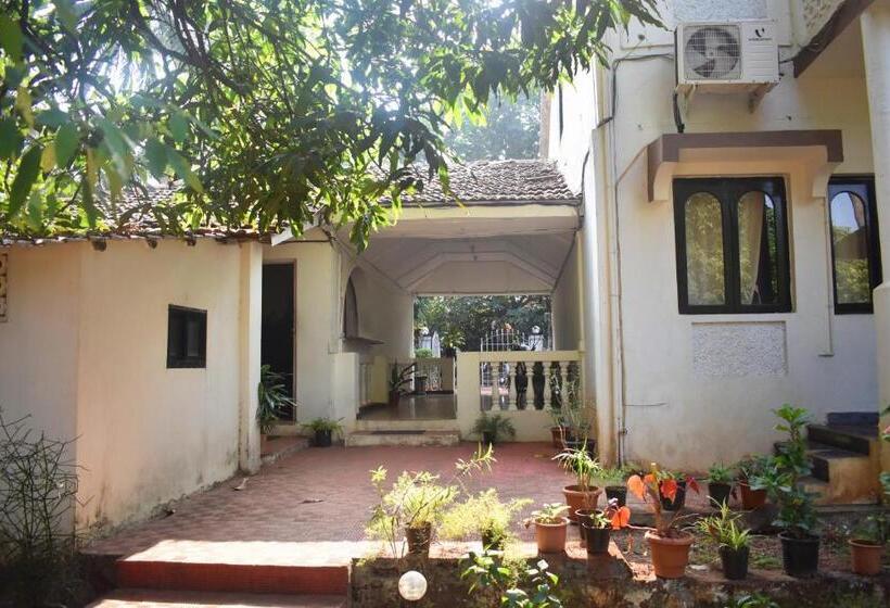 펜션 La Petite Guest House