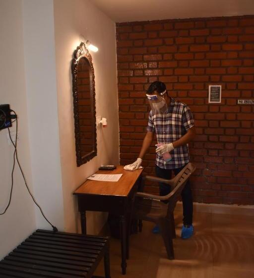 펜션 La Petite Guest House