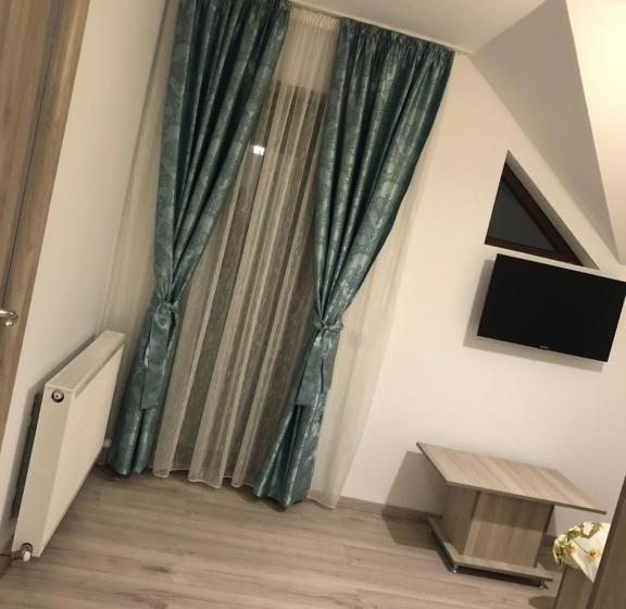 بنسيون New House