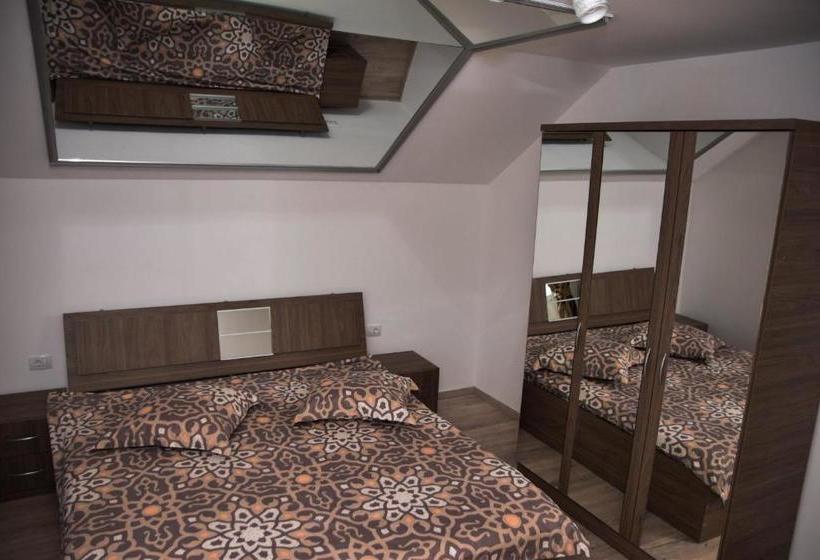 بنسيون New House