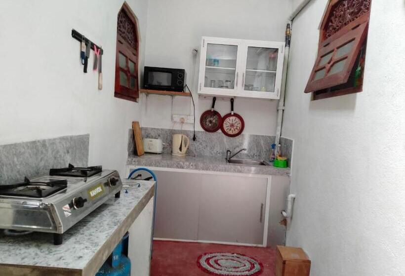 Пансион Villa Jasmine Hikkaduwa