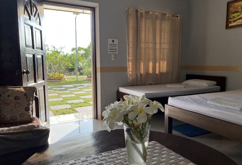 استراحتگاه La Plumerias