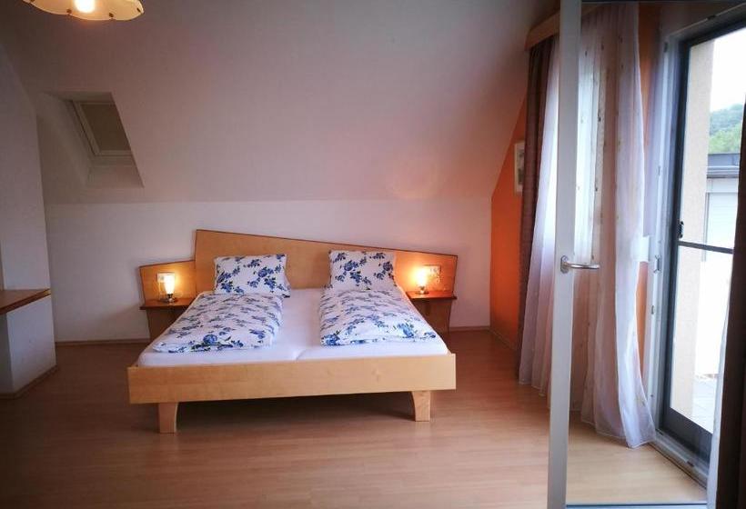 Bed and Breakfast Gästezimmer Steiner