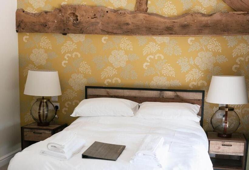 צימר Tuppenhurst Barn