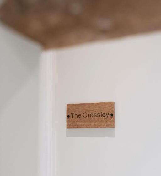 צימר Tuppenhurst Barn