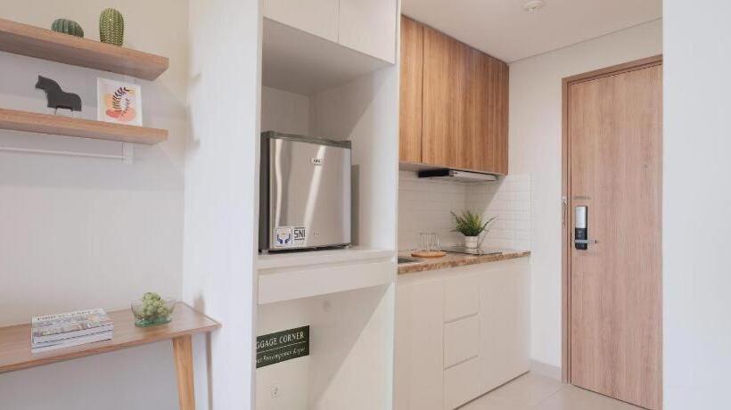 Отель Fika Rooms Tangerang By Skandinavia