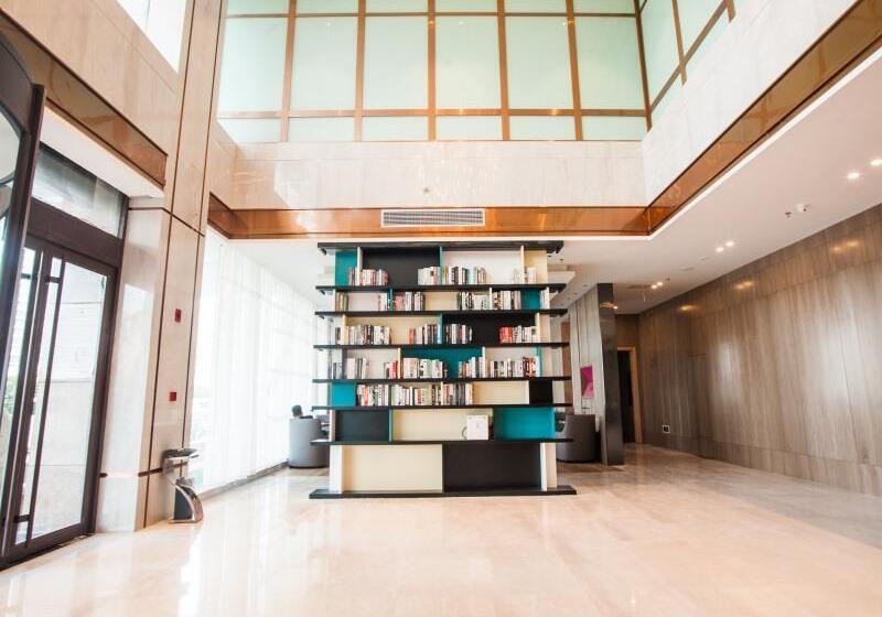 ホテル Greentree Eastern Lianyungang Jiaruibao Plaza