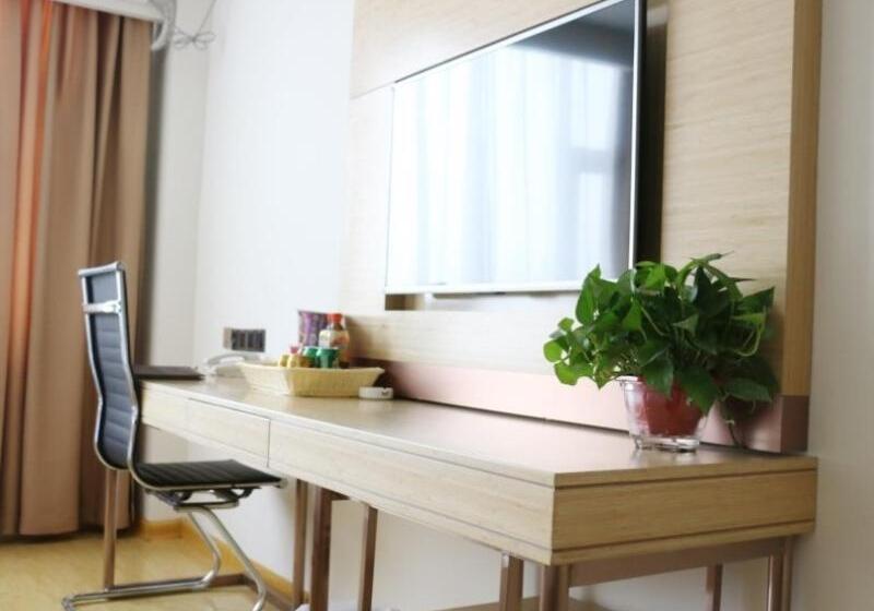 בית מלון כפרי Greentree Inn Linyi Lanshan Area Bancheng Town Xincheng First Road Express