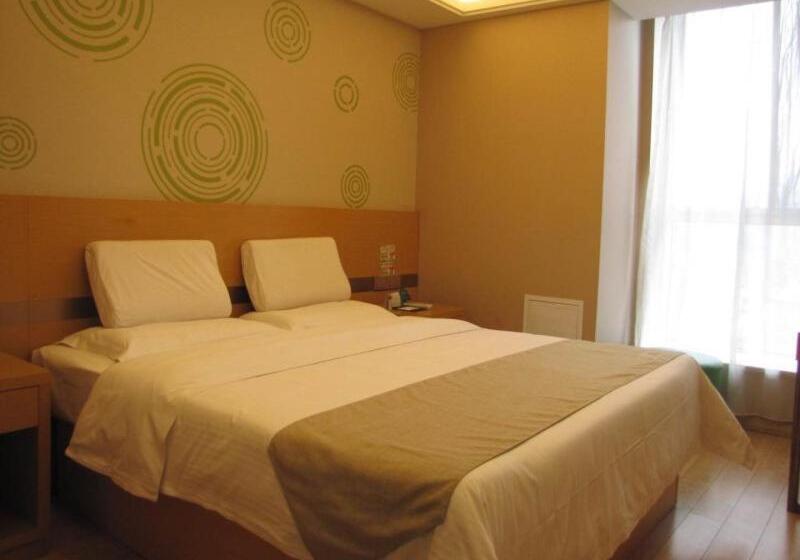 هتل Greentree Inn Taiyuan Wanbailin District West Bua Station Express