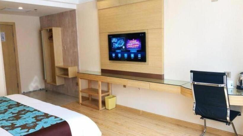 فندق Greentree Inn Urumqi Airport Tianyi International City