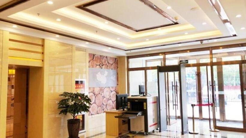 فندق Greentree Inn Urumqi Airport Tianyi International City