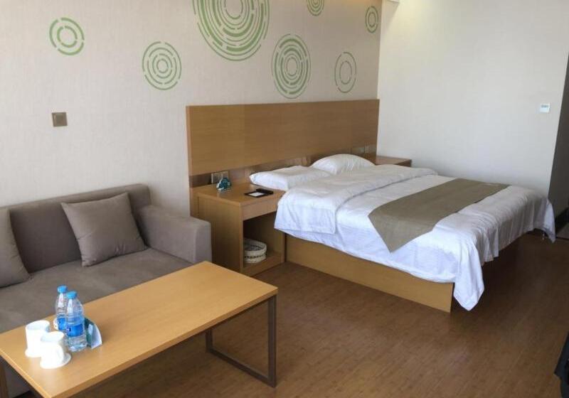 هتل Greentree Inn Xi An Gaoling District Handan Industrial Park Express