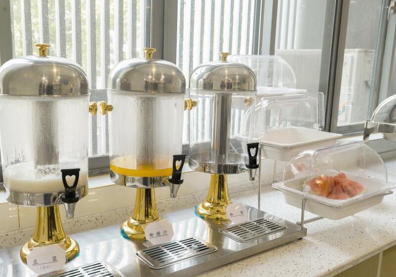 Отель Greentree Inn