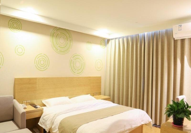Отель Greentree Inn