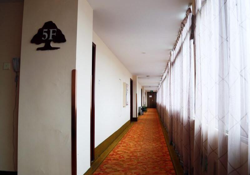 Отель Greentree Inn Yangzhou Weiyang Road