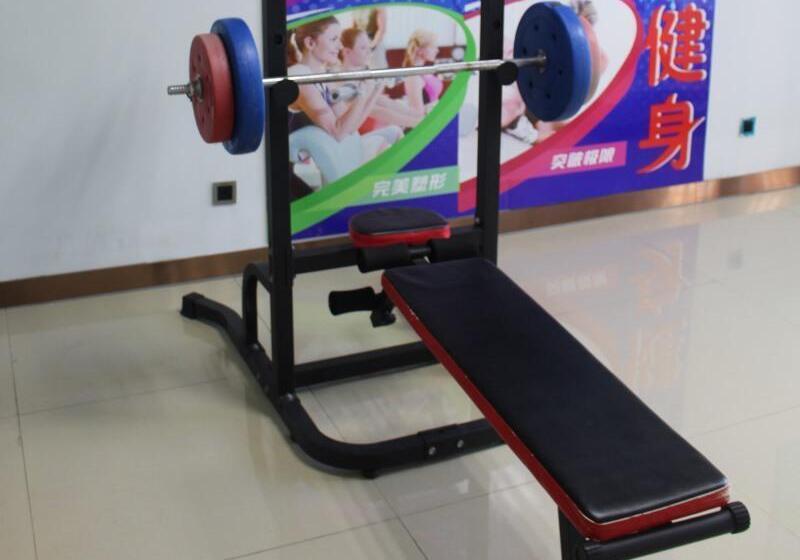 酒店 Greentree Inn Zhenjiang Dagang New District Tonggang Road Butterfly Square