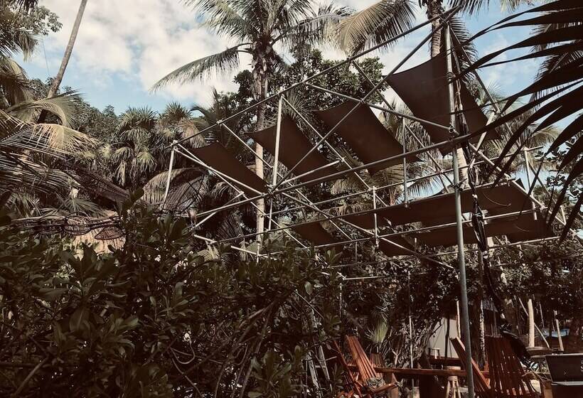 هتل Libelula Tulum Beachfront