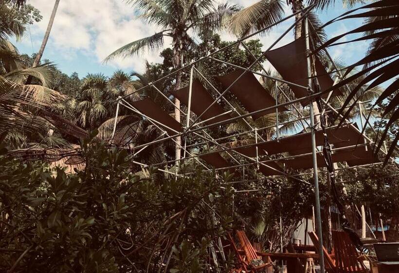 هتل Libelula Tulum Beachfront