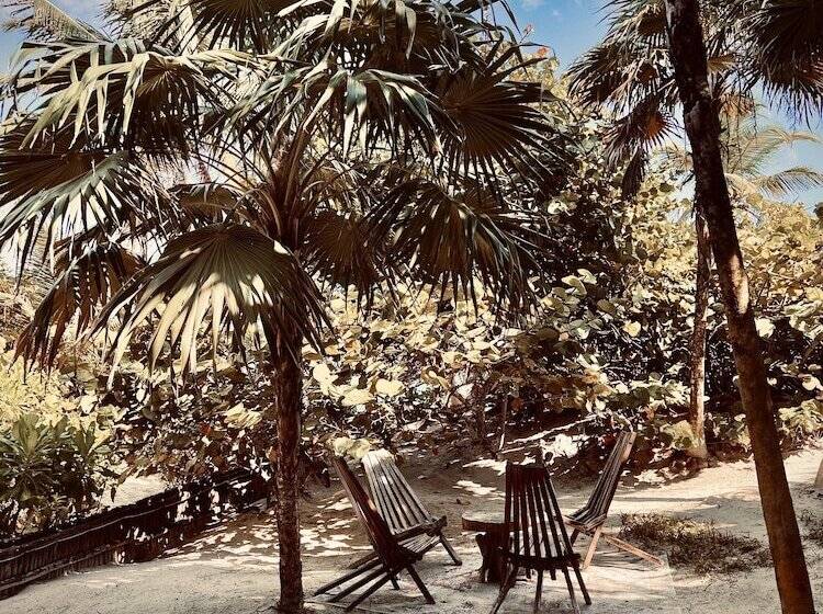 هتل Libelula Tulum Beachfront