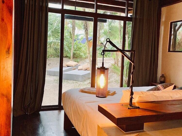 هتل Libelula Tulum Beachfront