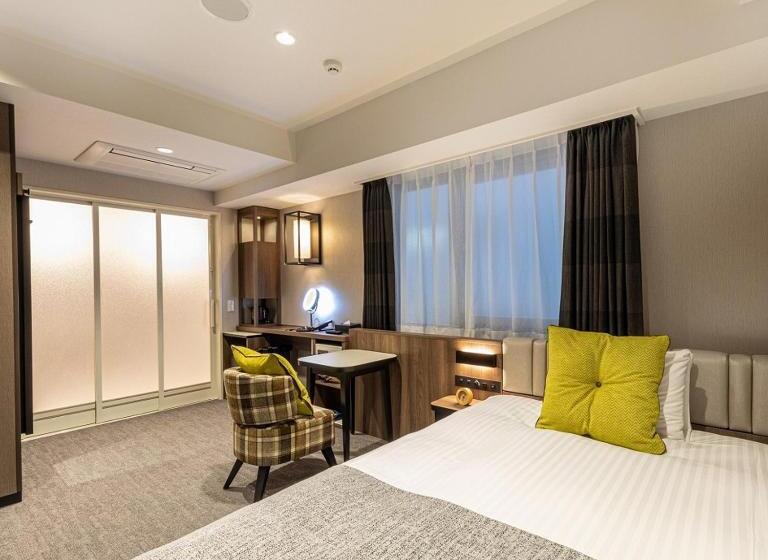 Отель Meitetsu Inn Shinosakaeki Higashiguchi