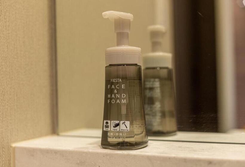 Отель Meitetsu Inn Shinosakaeki Higashiguchi