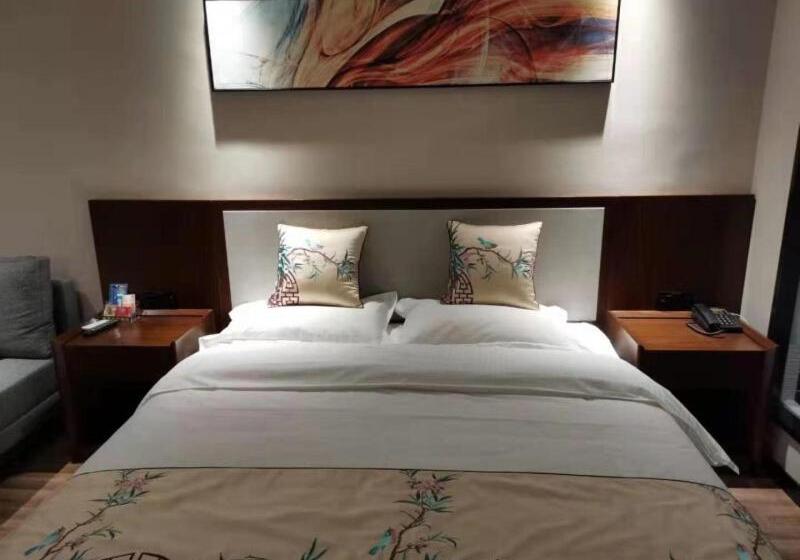 호텔 Shell Fuyang City South Bus Station