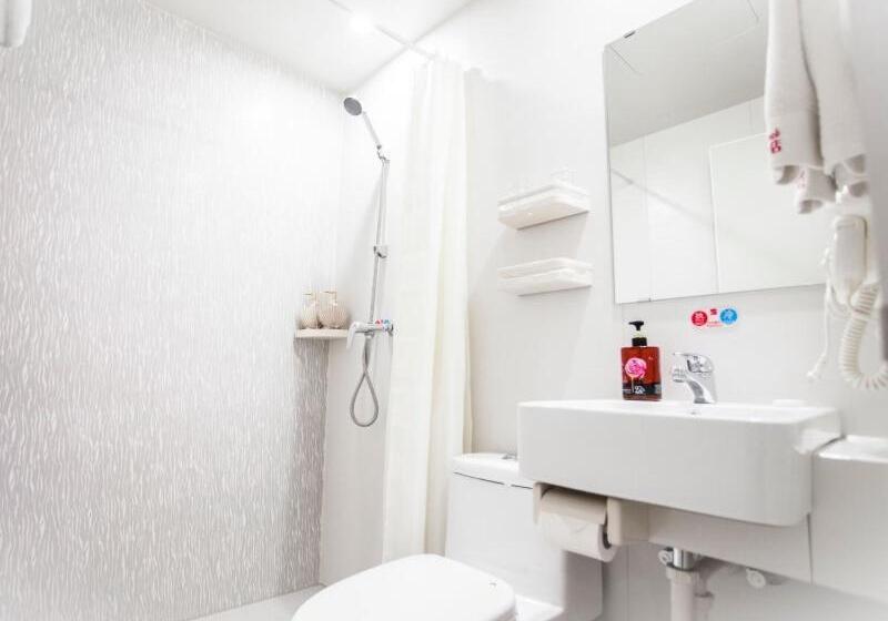 هتل Shell Taiyuan City Xiaodian District Kangning Street Foxconn