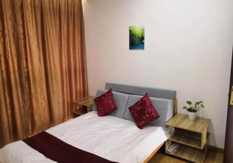 Отель Shell Yangzhou University City Wanda Plaza