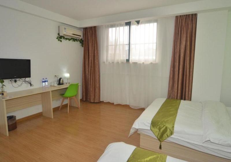 Отель Shell Yangzhou University City Wanda Plaza