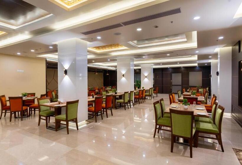 فندق Vivanta Jamshedpur, Golmuri