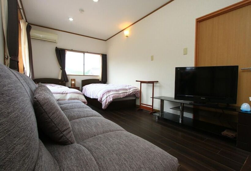 Komuroya Ryokan