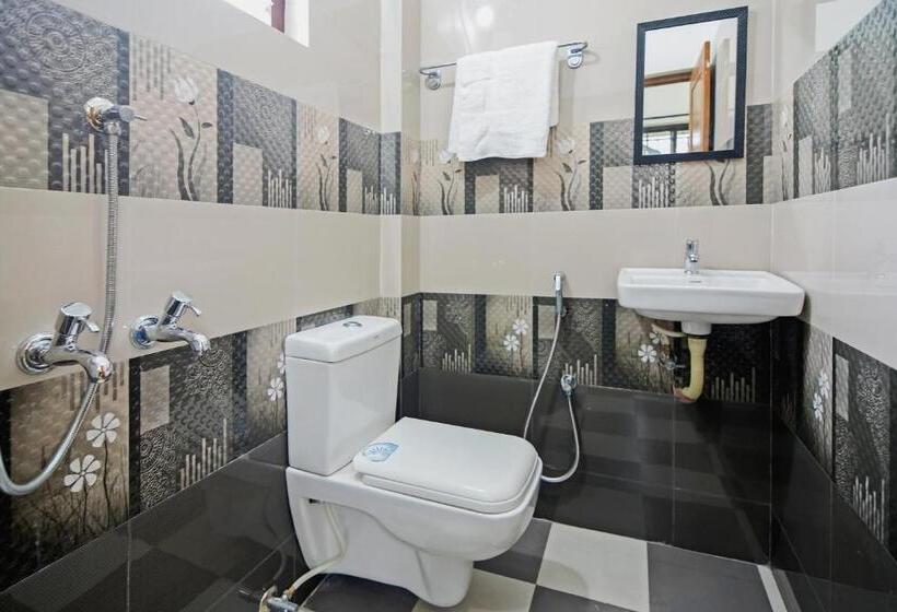 Pensão O Home Pop Tavern Pettah