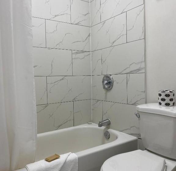 فندق على الطريق Surestay By Best Western Kapuskasing