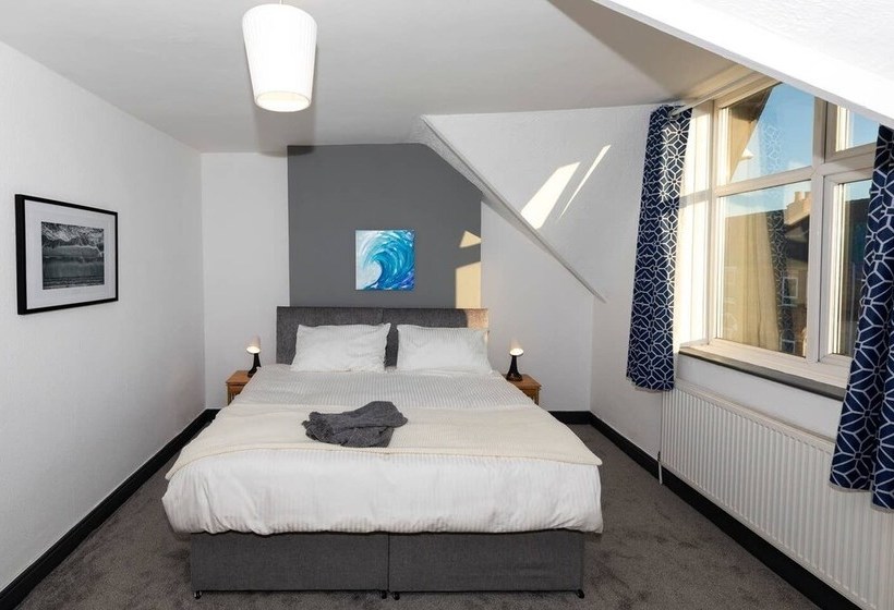 Arthouse Lovely Spacious 5 Bed House