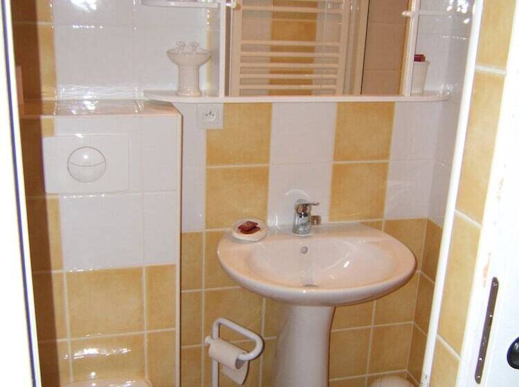 ベッドアンドブレックファースト Chambres D'hôtes Domaine D'en Baleux