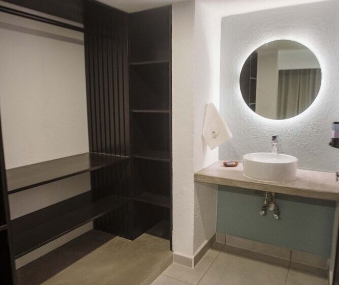 فندق Camino Del Sol