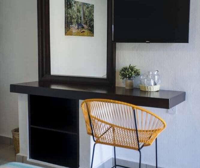 فندق Camino Del Sol