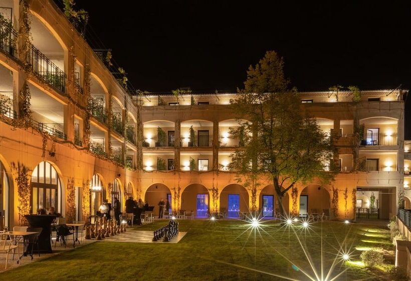 فندق Du Roi & Spa By Sowell Collection